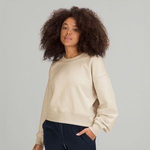 EUC Softstreme Perfectly Oversized Cropped Crew